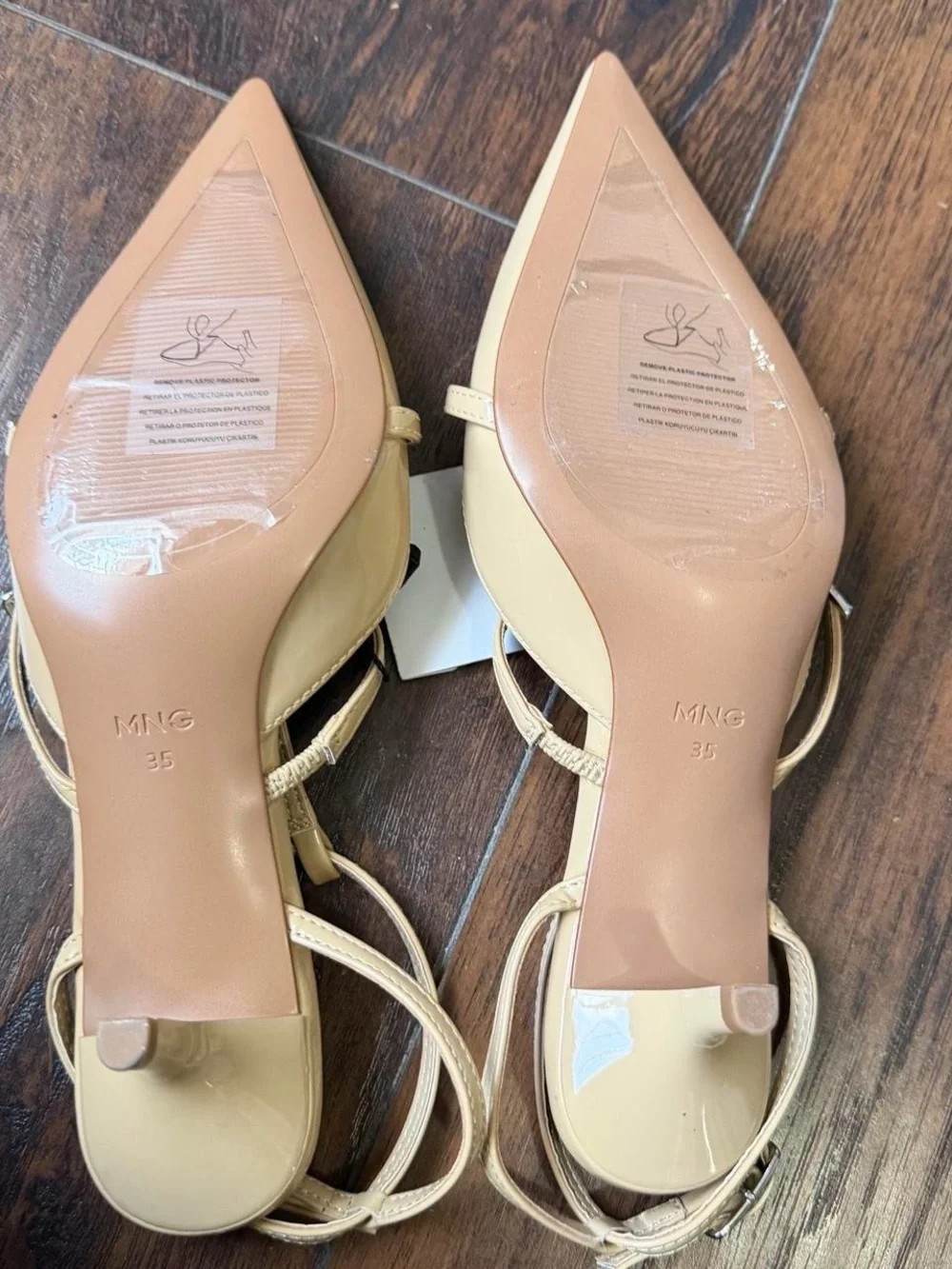 NWT Mango Nude Beige Leather Kitten Pointed Toe Ankle Strap Buckles Heels Pumps